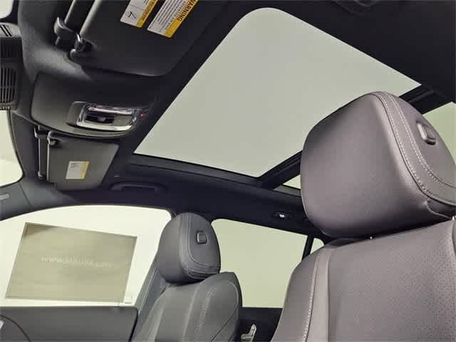 Thumbnail: 2025 Mercedes-Benz GLS - 19