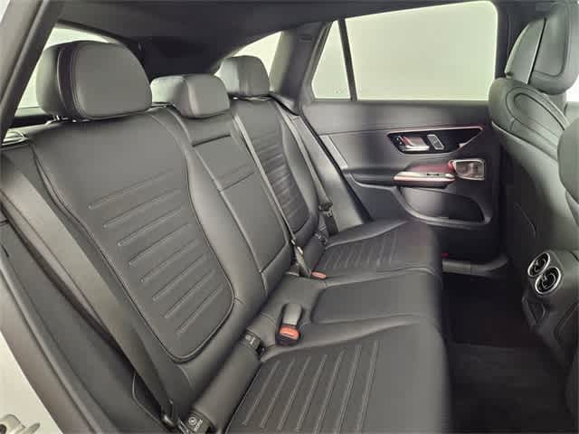 Thumbnail: 2025 Mercedes-Benz GLC - 21