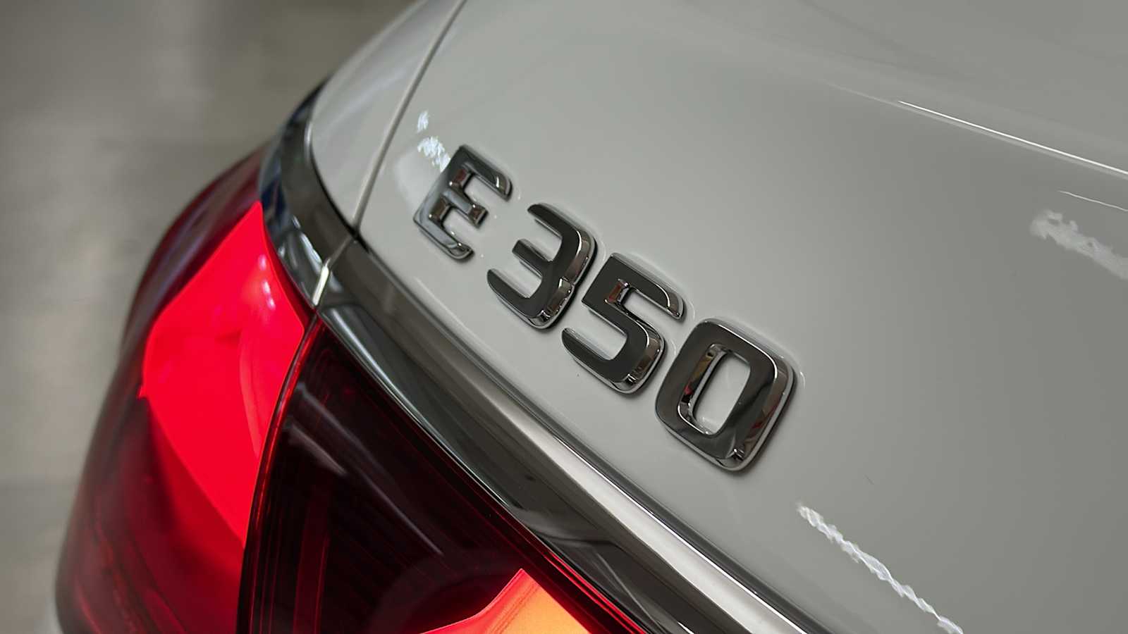 Thumbnail: 2026 Mercedes-Benz E-Class - 9