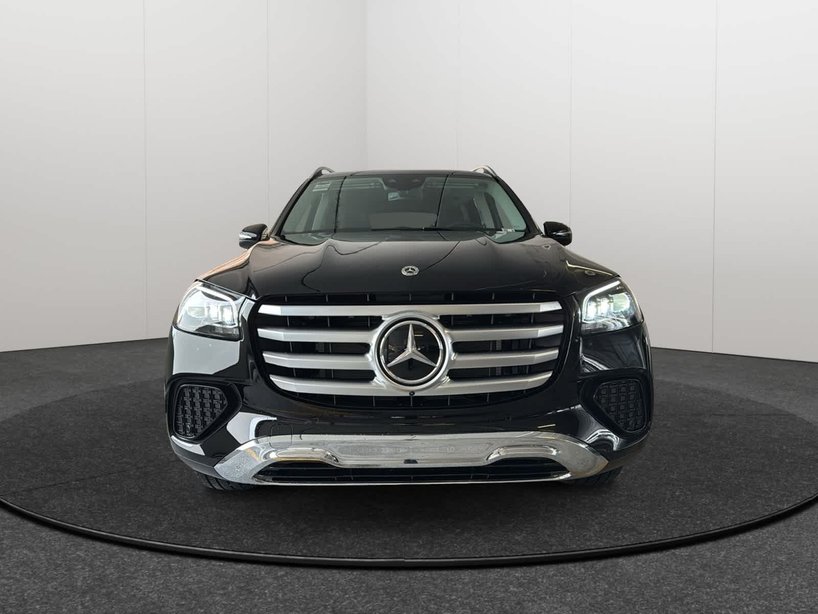 Thumbnail: 2026 Mercedes-Benz GLS - 2
