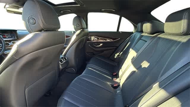 Thumbnail: 2017 Mercedes-Benz E-Class - 5