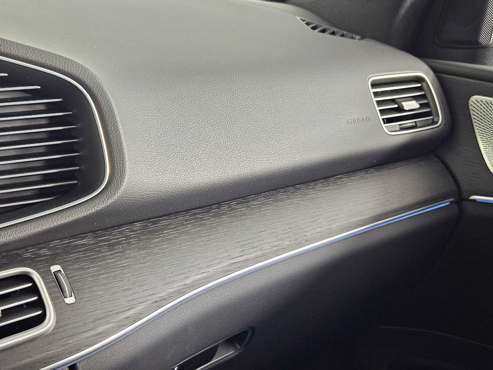 2025 Mercedes-Benz GLE 450 37
