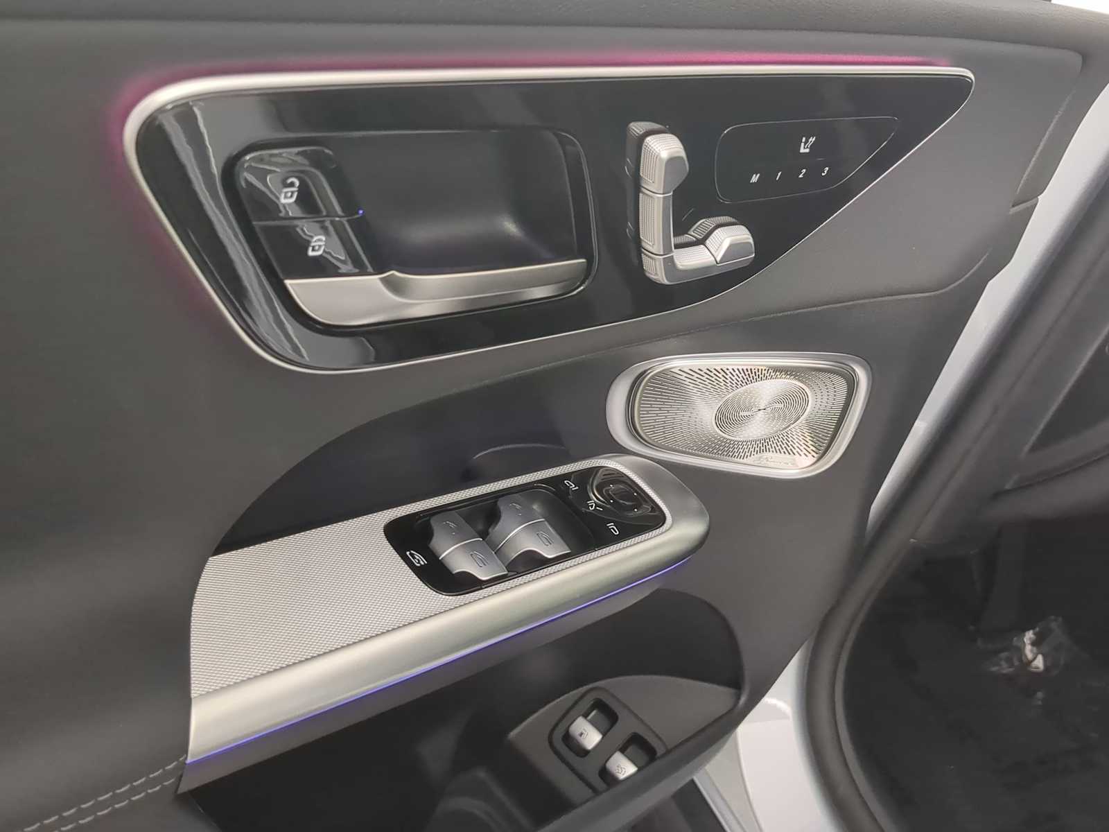 Thumbnail: 2026 Mercedes-Benz GLC - 18