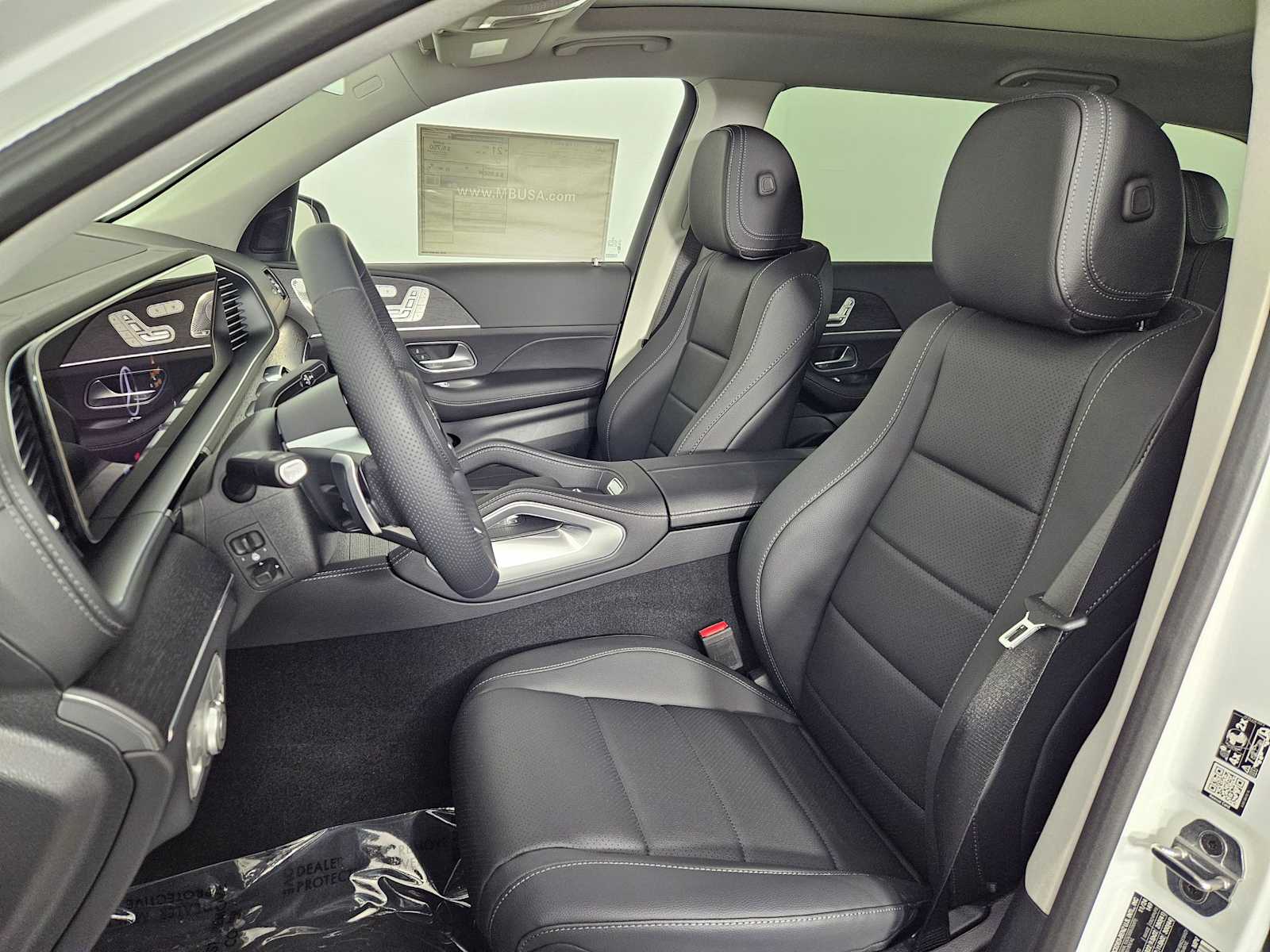 Thumbnail: 2025 Mercedes-Benz GLS - 16