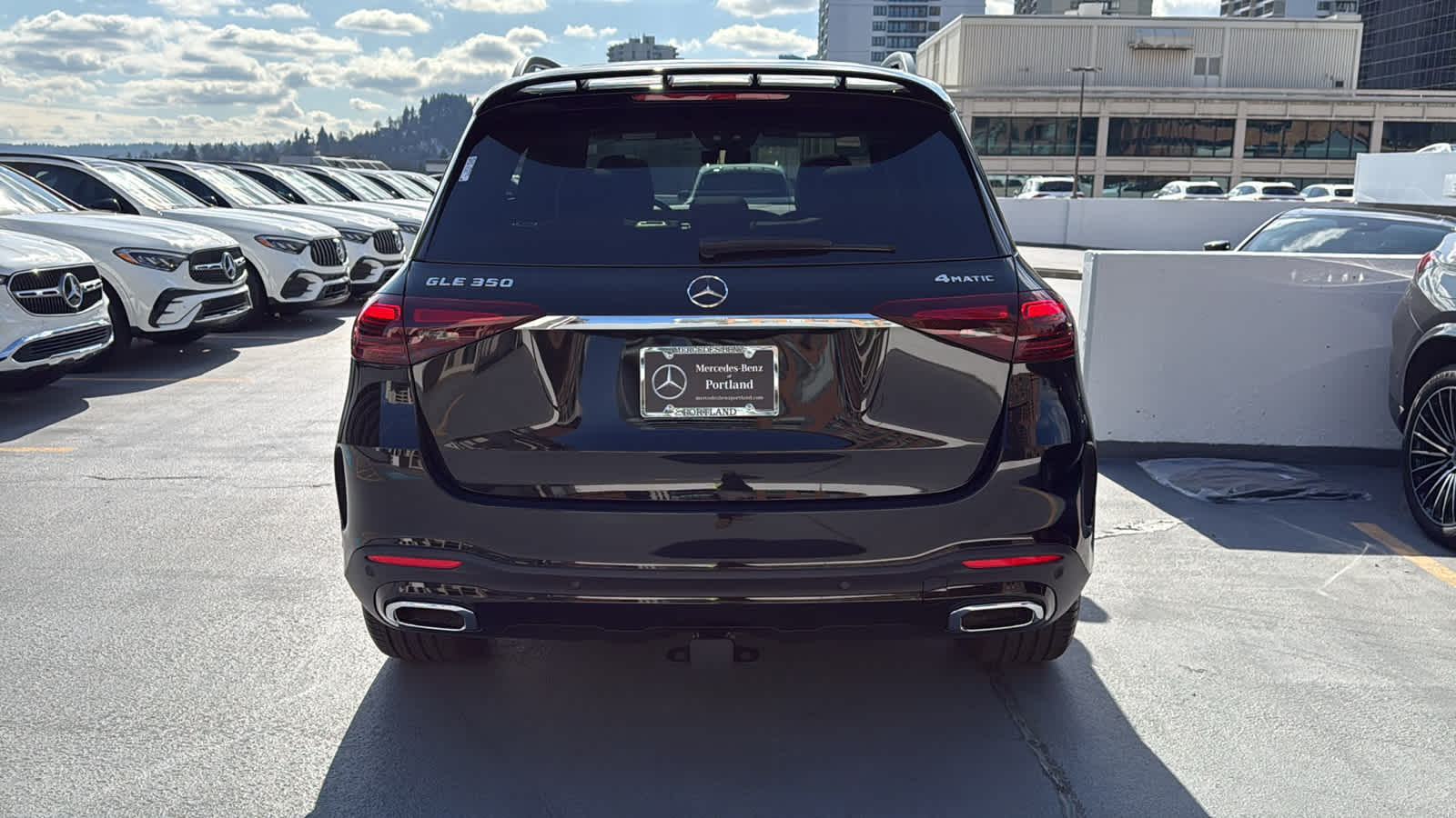 Thumbnail: 2026 Mercedes-Benz GLE - 8