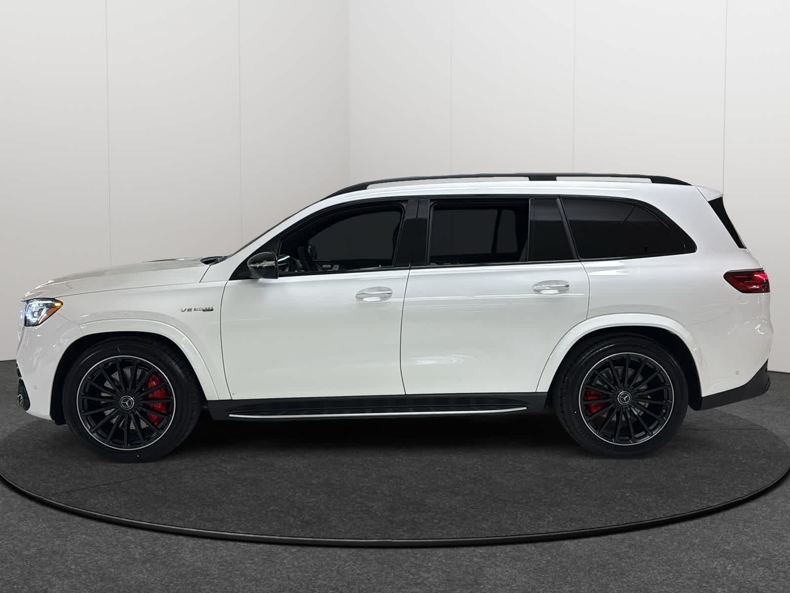Thumbnail: 2026 Mercedes-Benz GL-Class - 3