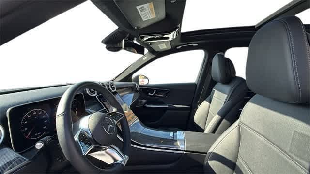 Thumbnail: 2025 Mercedes-Benz GLC - 8