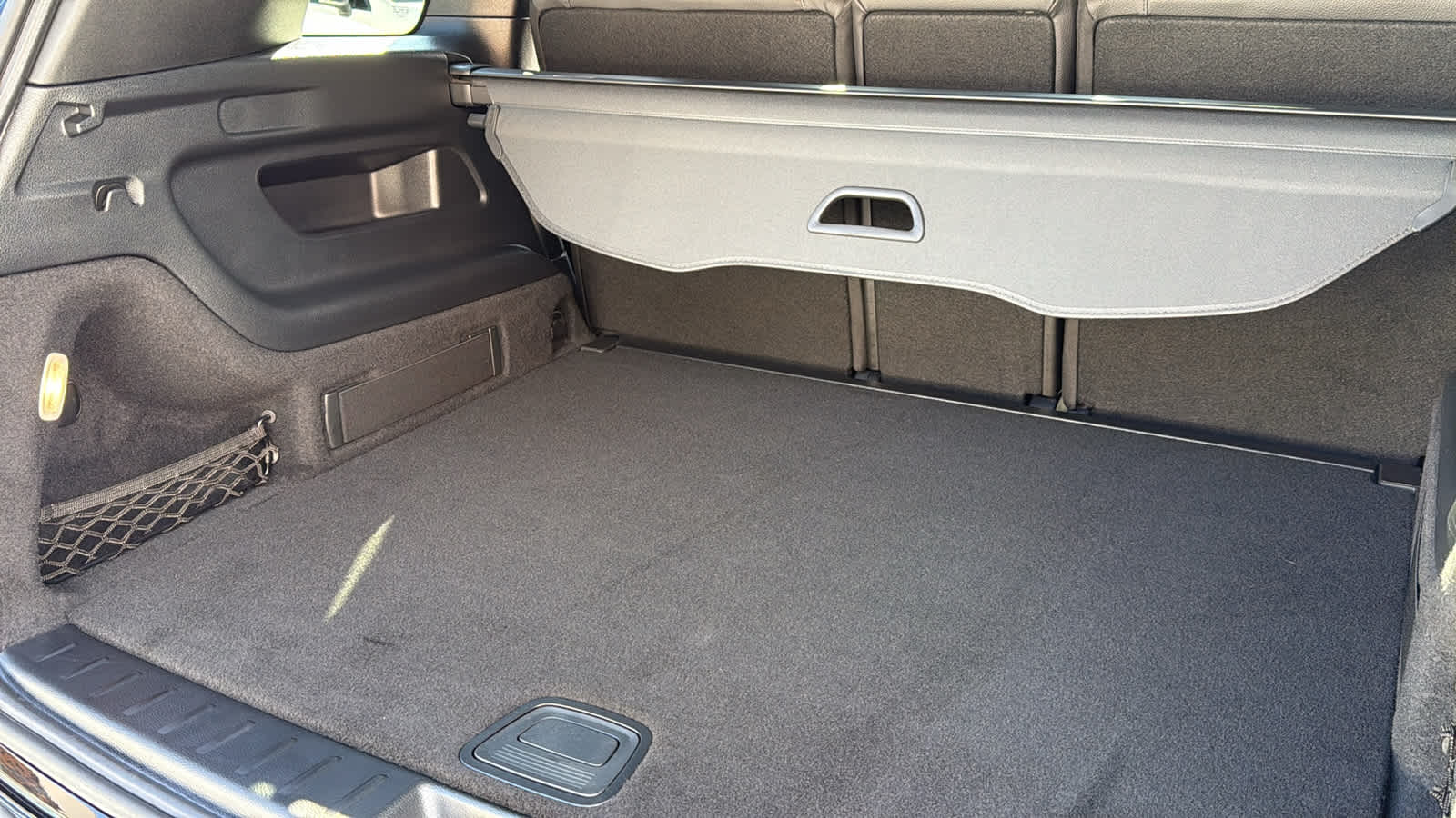 Thumbnail: 2025 Mercedes-Benz GLB - 41