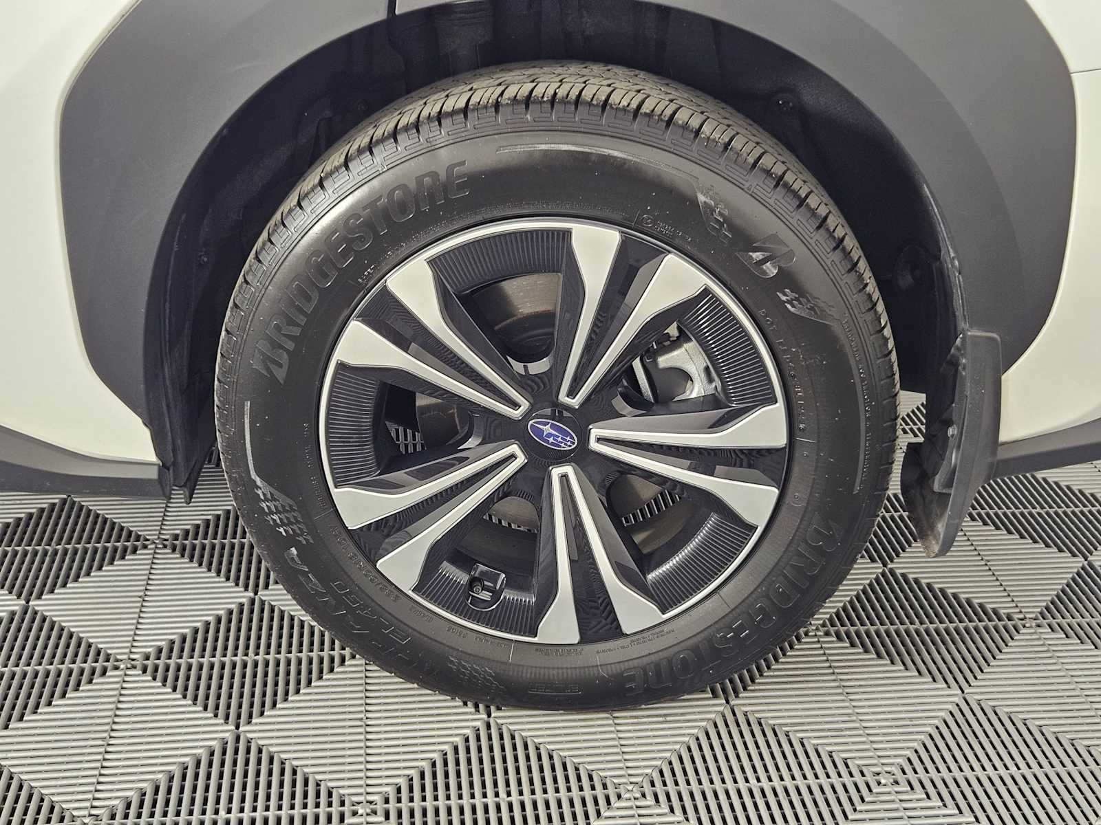 Thumbnail: 2023 Subaru Solterra - 13