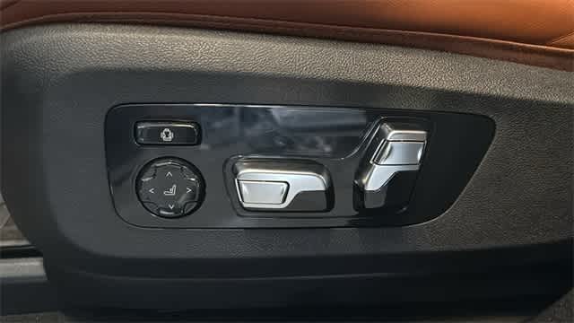 Thumbnail: 2026 BMW X6 - 16