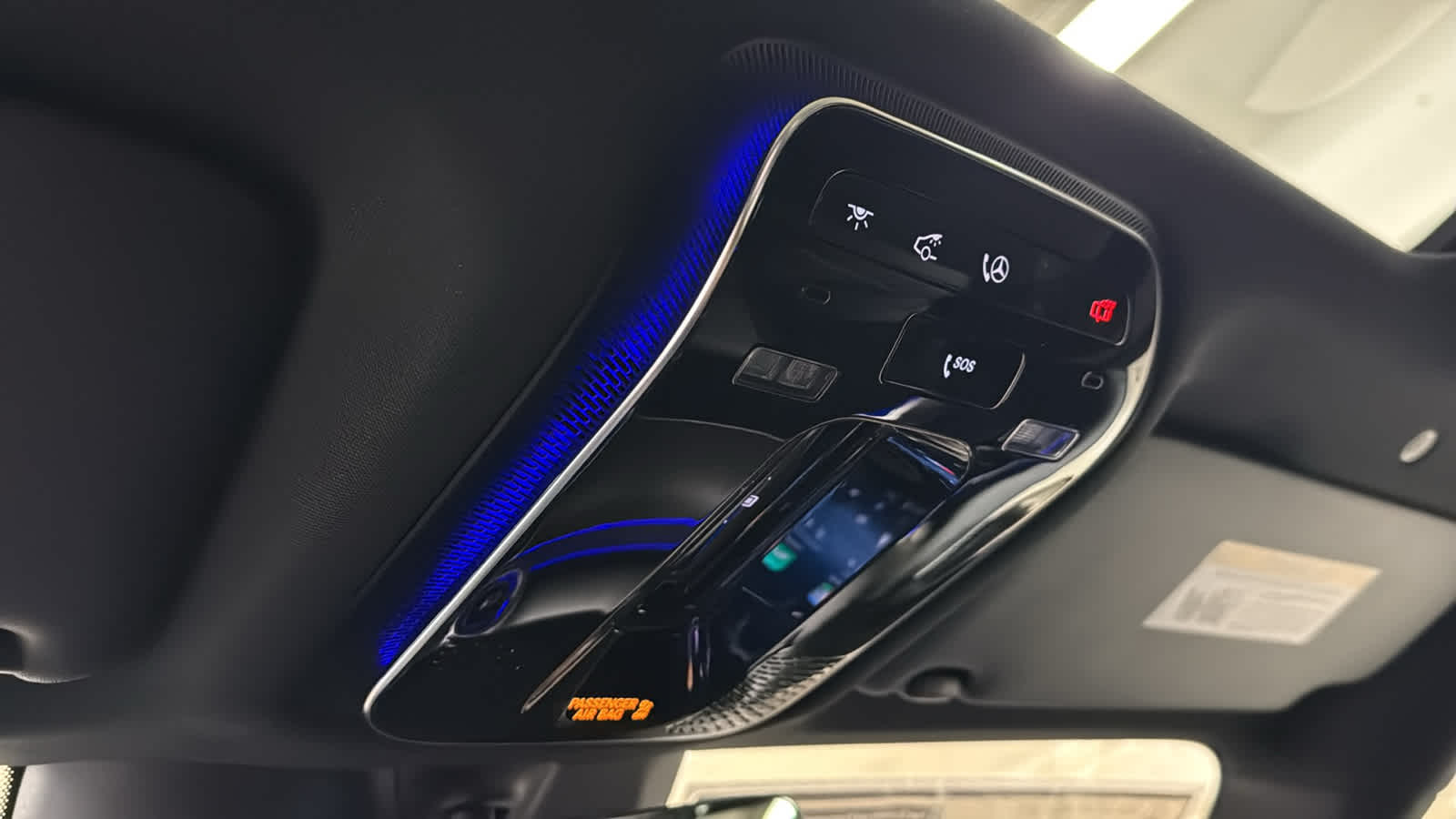 Thumbnail: 2026 Mercedes-Benz GLC - 25