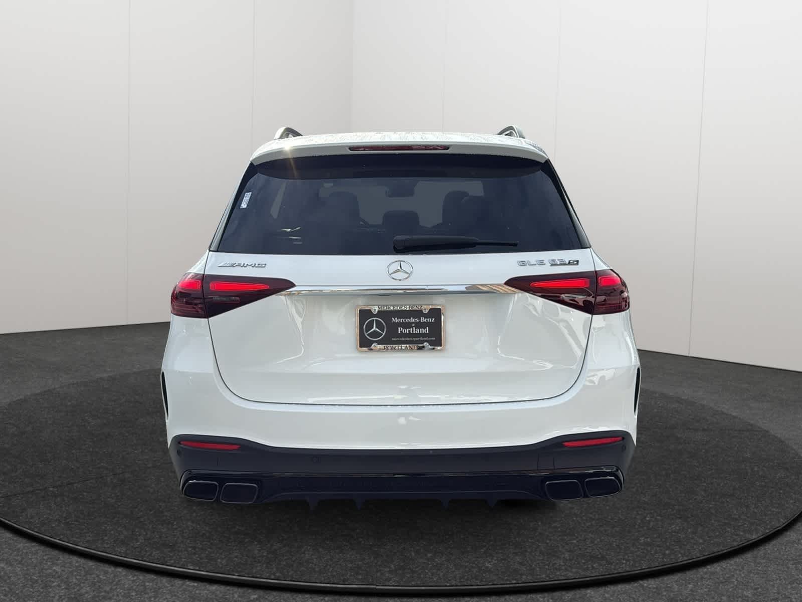 Thumbnail: 2026 Mercedes-Benz GL-Class - 5