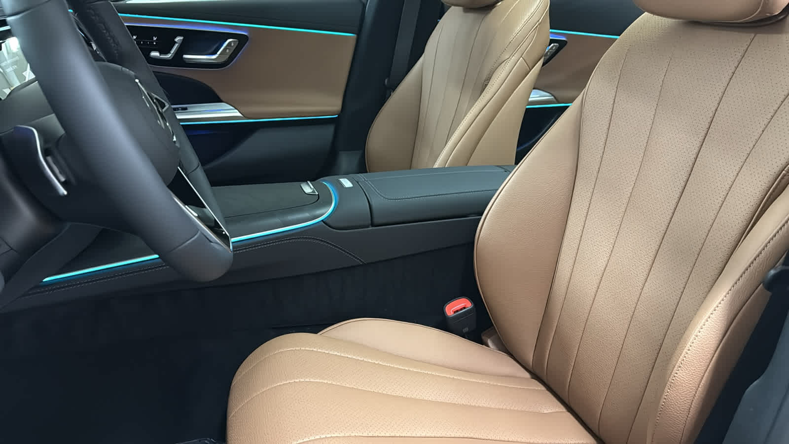 Thumbnail: 2026 Mercedes-Benz E-Class - 28