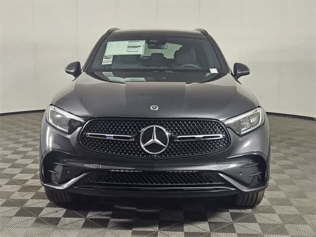 Thumbnail: 2025 Mercedes-Benz GLC - 39