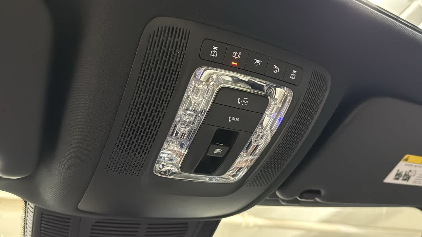 Thumbnail: 2026 Mercedes-Benz GLE - 26