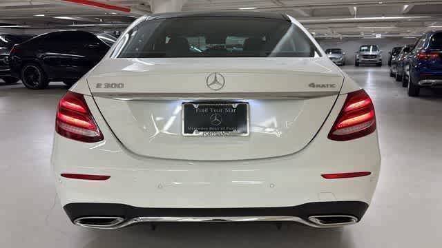 Thumbnail: 2018 Mercedes-Benz E-Class - 7