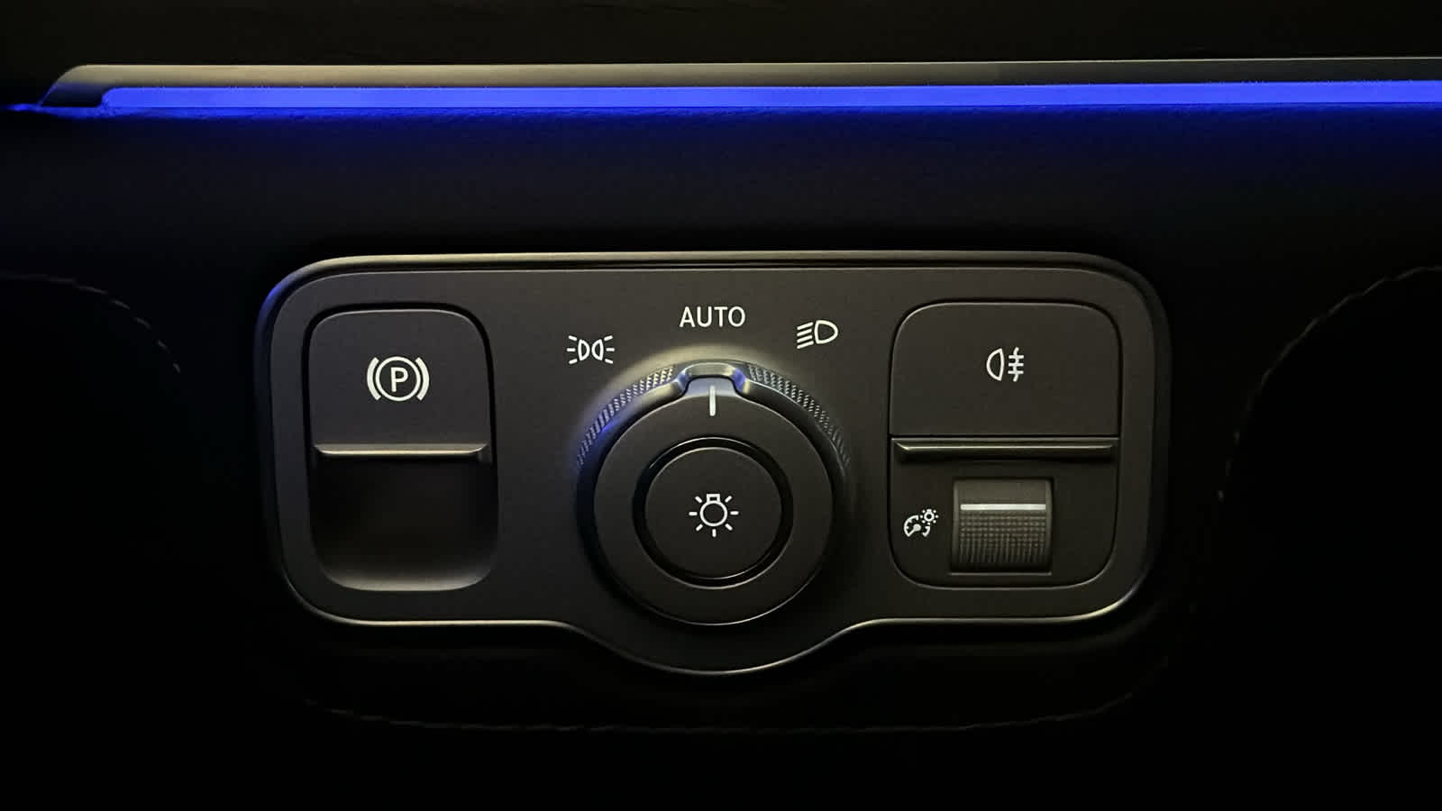 Thumbnail: 2026 Mercedes-Benz GLS - 17