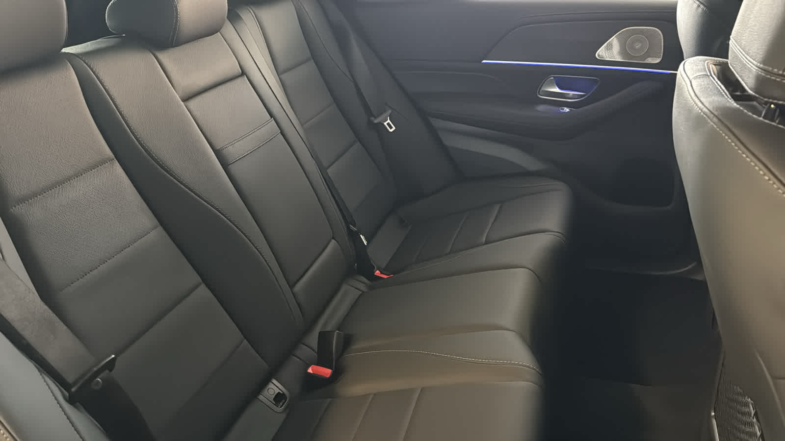 Thumbnail: 2026 Mercedes-Benz GLE - 35