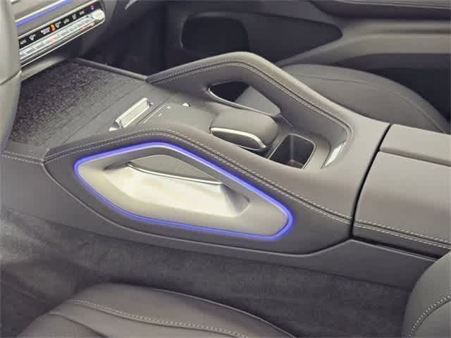 Thumbnail: 2025 Mercedes-Benz GLE - 40