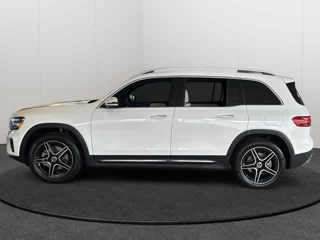 Thumbnail: 2026 Mercedes-Benz GLB - 3