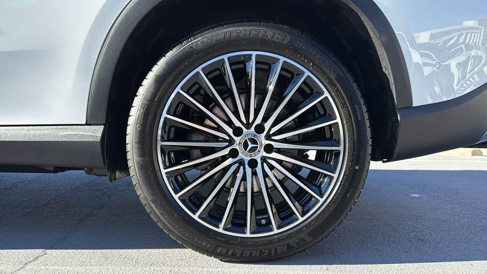 Thumbnail: 2026 Mercedes-Benz GLC - 12