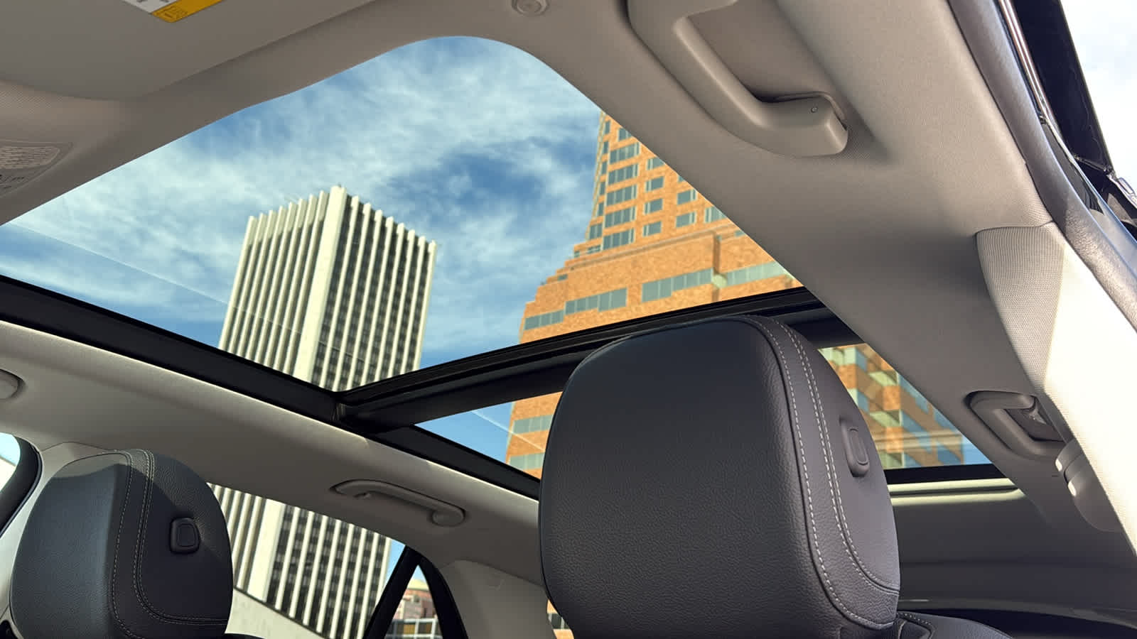 Thumbnail: 2026 Mercedes-Benz GLE - 28