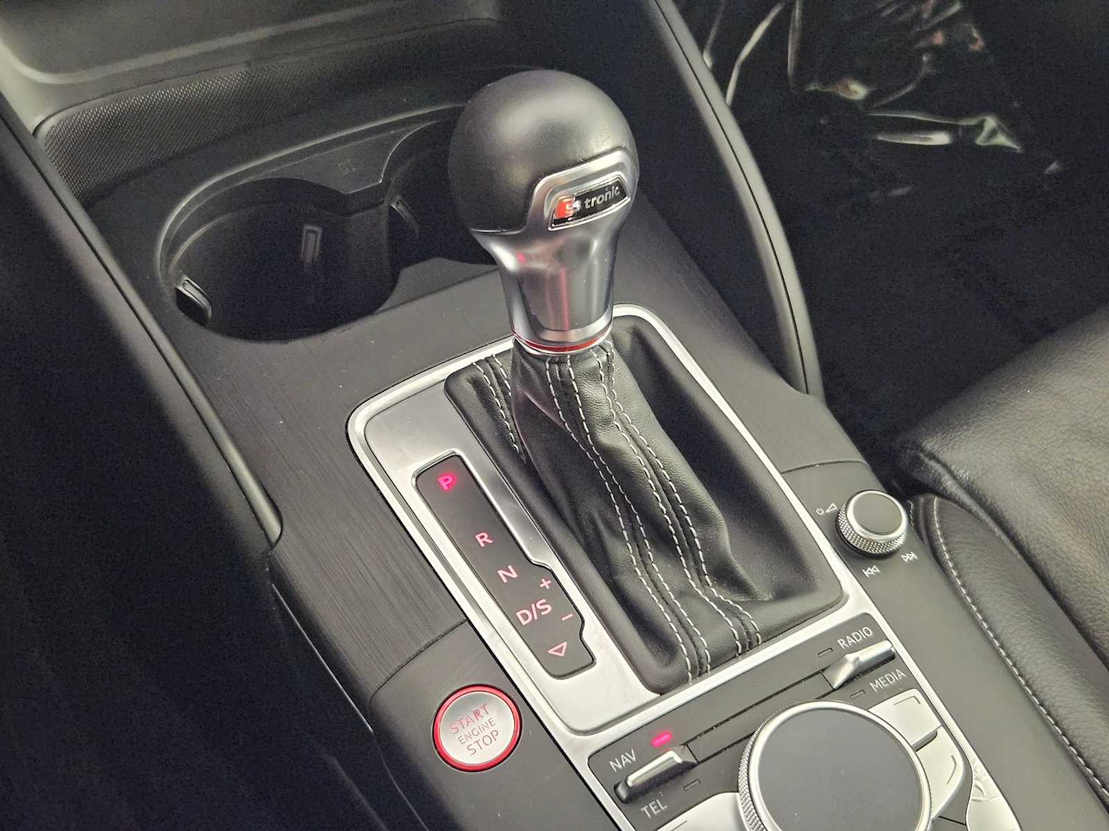Thumbnail: 2015 Audi S3 - 34