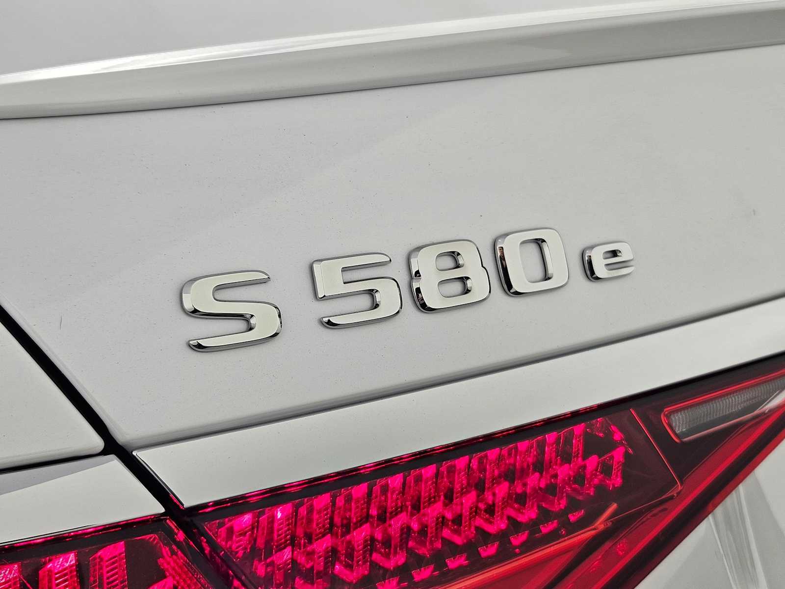 Thumbnail: 2025 Mercedes-Benz B-Class - 12
