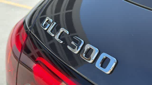 Thumbnail: 2025 Mercedes-Benz GLC - 10