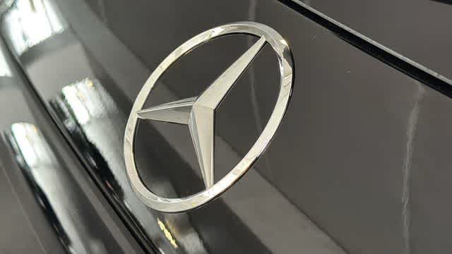 Thumbnail: 2026 Mercedes-Benz GLC - 10