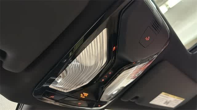 Thumbnail: 2021 BMW 3 Series - 23