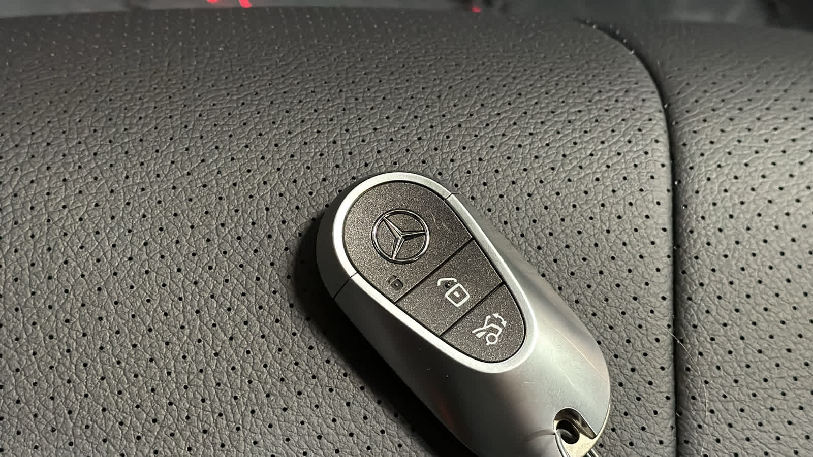 Thumbnail: 2026 Mercedes-Benz CLE - 34