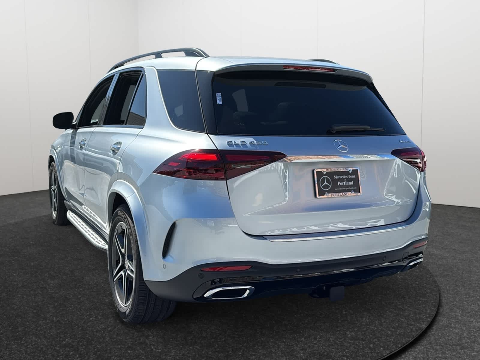 Thumbnail: 2026 Mercedes-Benz GLE - 6