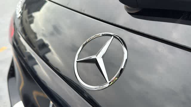 Thumbnail: 2025 Mercedes-Benz GLC - 7