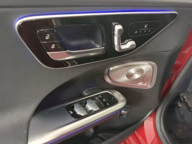 Thumbnail: 2025 Mercedes-Benz C-Class - 17