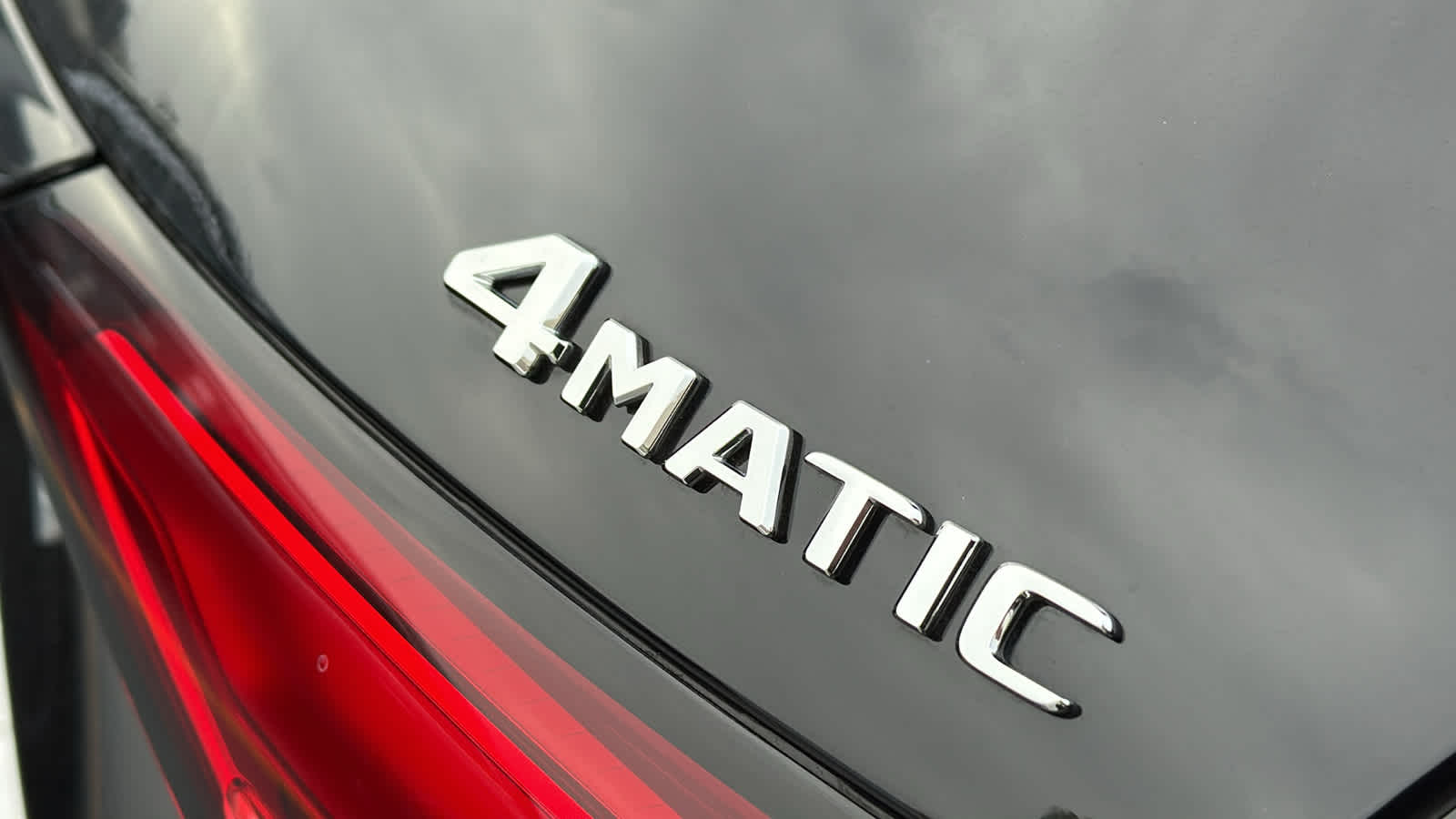 Thumbnail: 2025 Mercedes-Benz GLC - 9