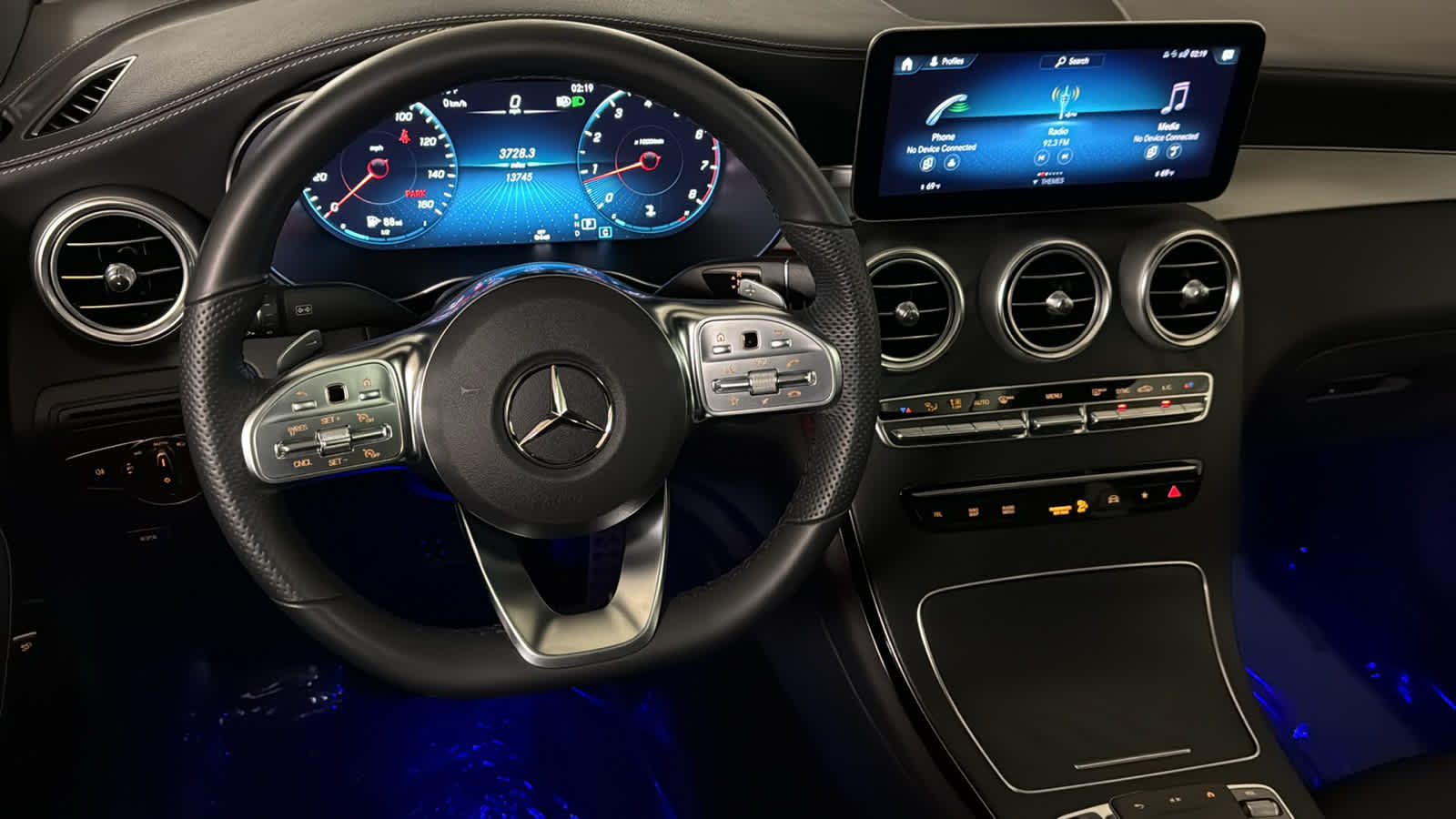 Thumbnail: 2023 Mercedes-Benz GLC - 26