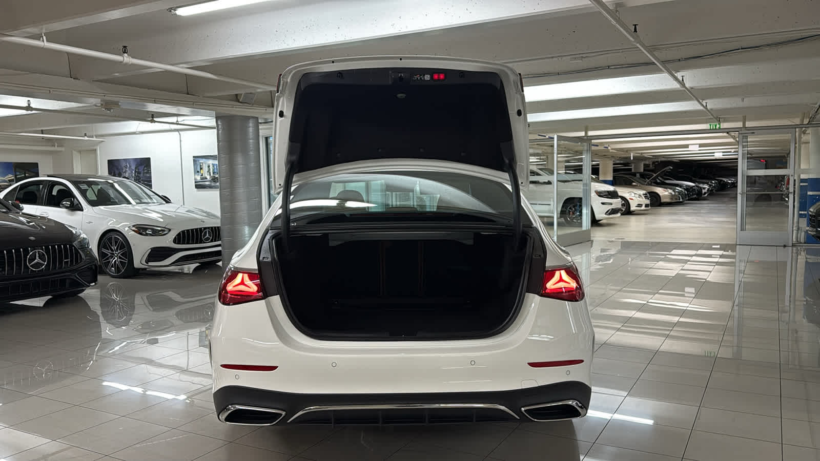 Thumbnail: 2026 Mercedes-Benz E-Class - 8