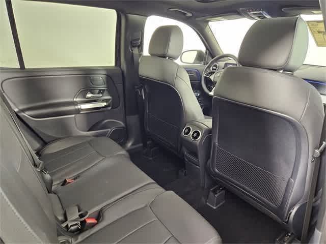 Thumbnail: 2025 Mercedes-Benz GLB - 35