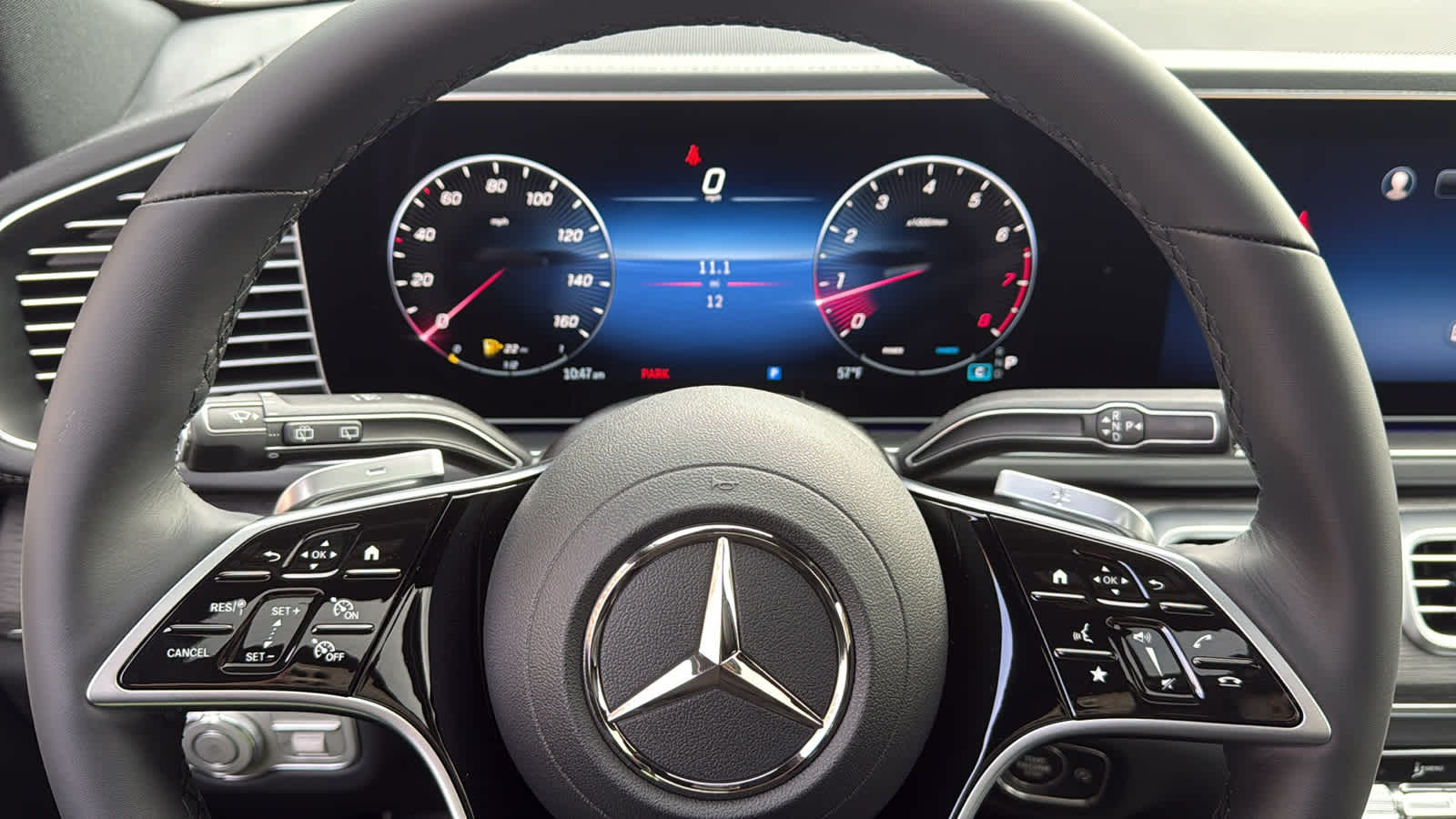 Thumbnail: 2026 Mercedes-Benz GLE - 17