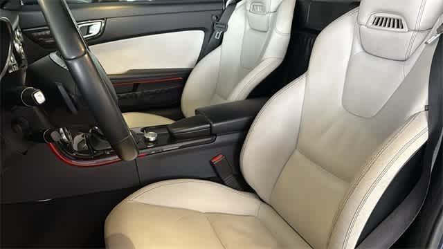 Thumbnail: 2015 Mercedes-Benz SLK - 26