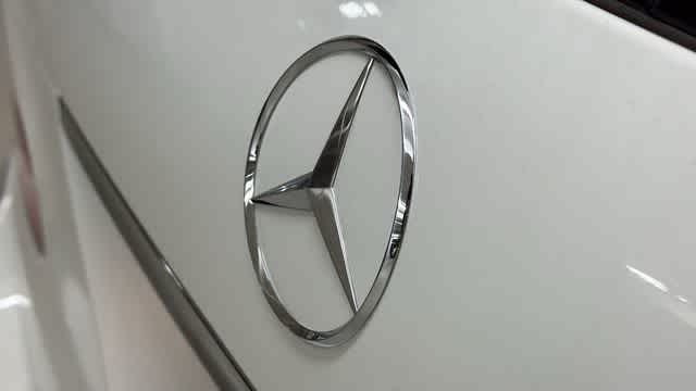 Thumbnail: 2007 Mercedes-Benz E-Class - 11