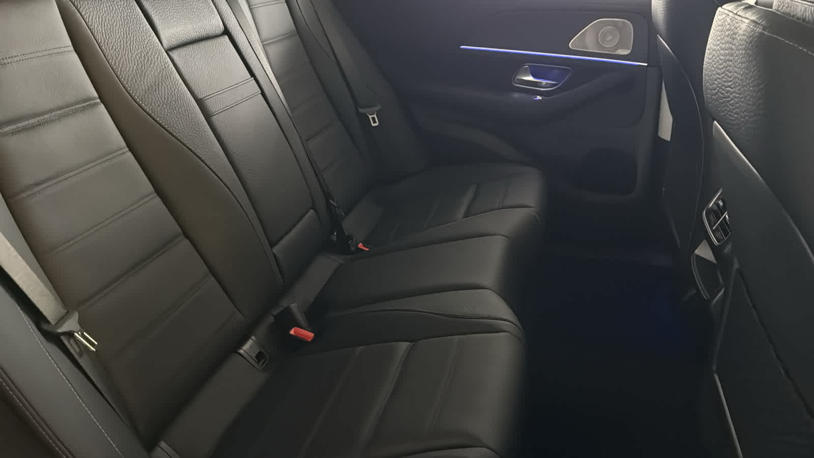 Thumbnail: 2026 Mercedes-Benz GLE - 35