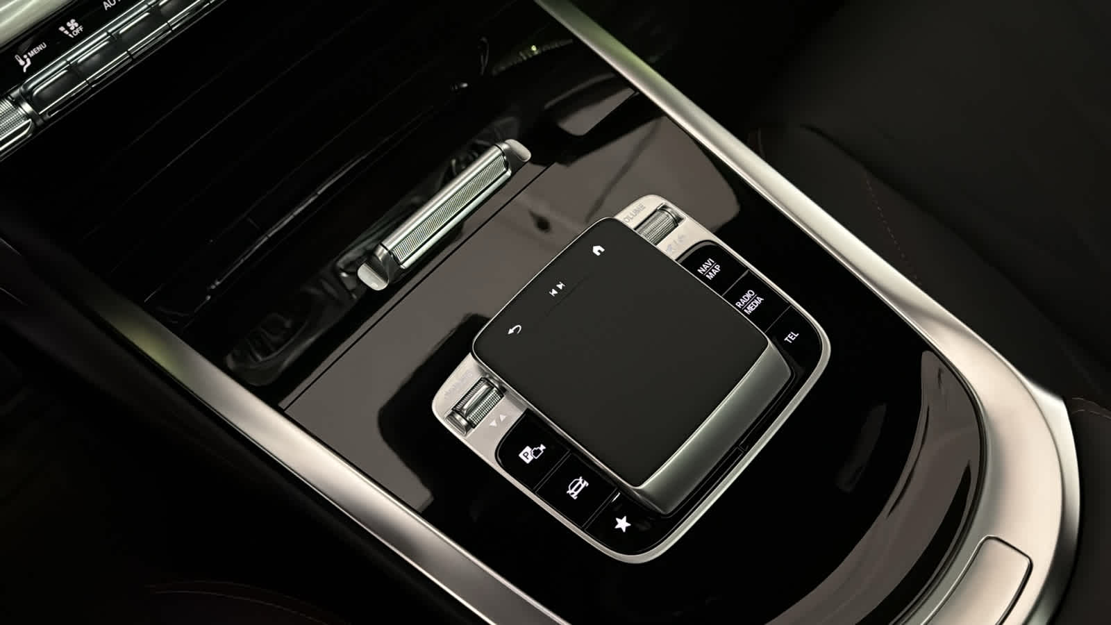 Thumbnail: 2026 Mercedes-Benz G-Class - 25