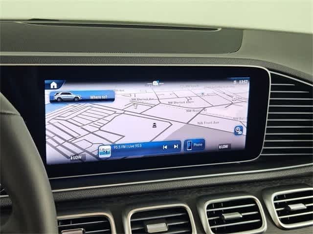 Thumbnail: 2025 Mercedes-Benz GLE - 30