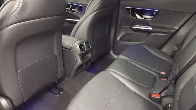 Thumbnail: 2026 Mercedes-Benz GLC - 29