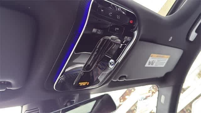 Thumbnail: 2025 Mercedes-Benz GLC - 16