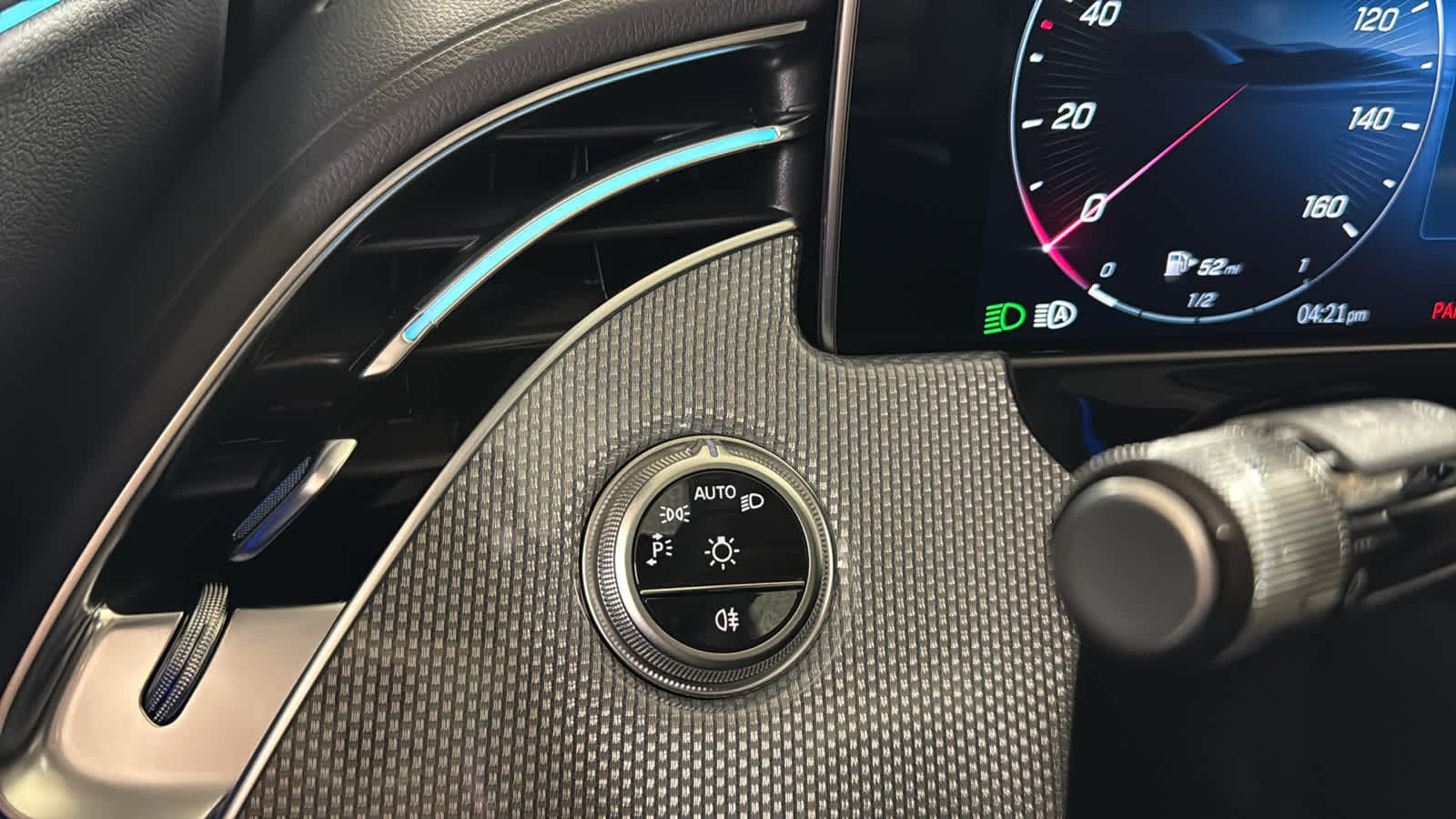 Thumbnail: 2026 Mercedes-Benz E-Class - 18