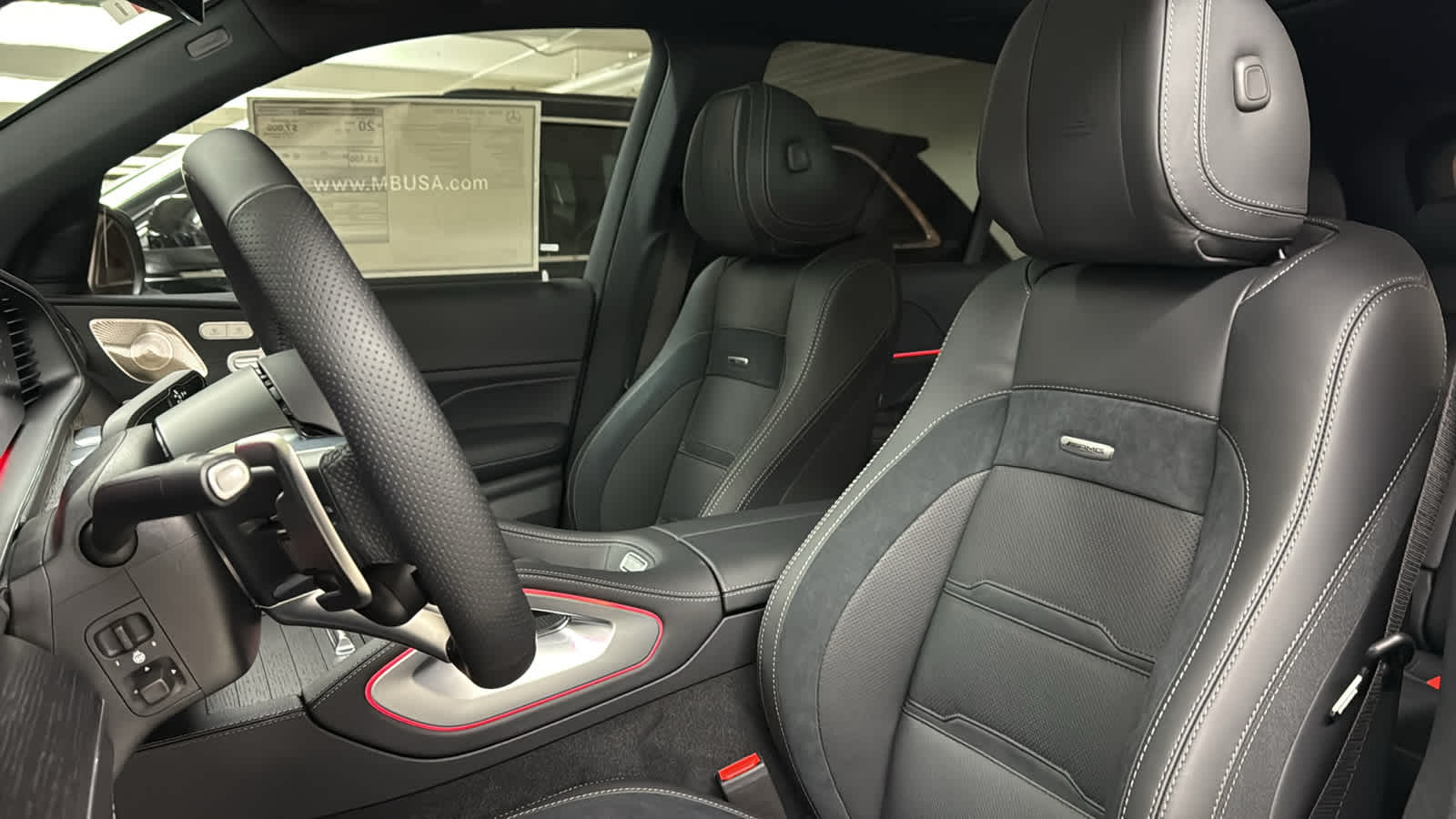 Thumbnail: 2026 Mercedes-Benz GLE - 25