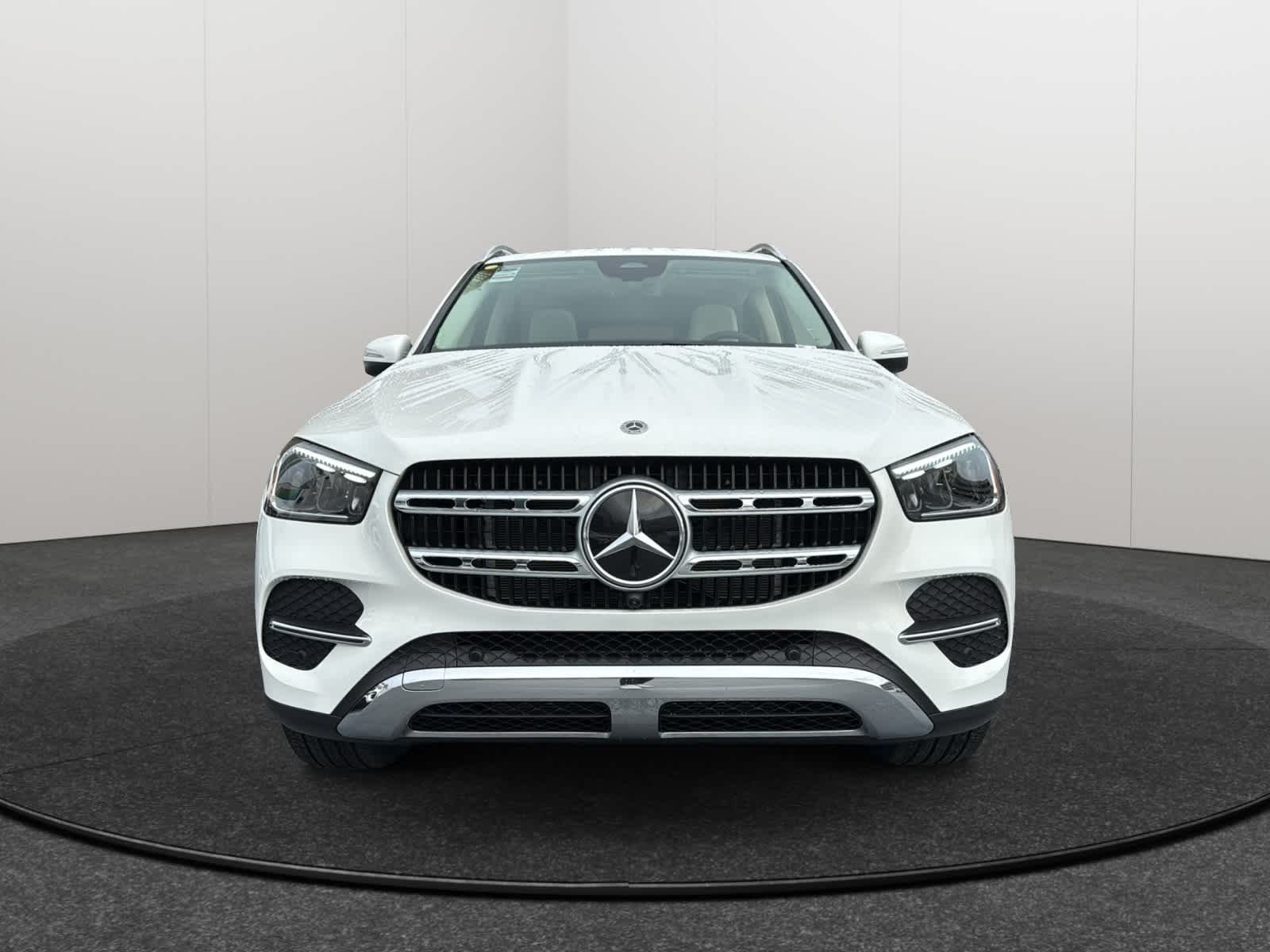 Thumbnail: 2026 Mercedes-Benz GLE - 2